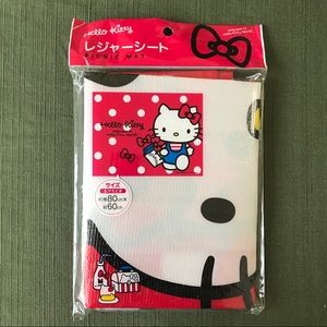 Hello Kitty picnic mat